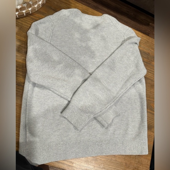 Banana Republic Men's Gray Sweater Size XL - Picture 3 of 7